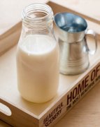 牛奶和豆浆怀孕后喝哪种最营养