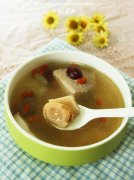 花旗参响螺瘦肉汤