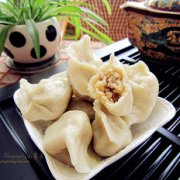 酸菜猪肉水饺的做法