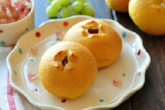 南瓜蔓越莓乳酪包的家常做法