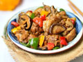 彩椒香菇鸡的做法