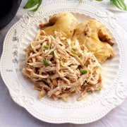 手撕三黄鸡(电饭锅版)的做法