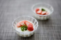 牛奶布丁的做法_怎么做好吃