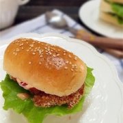 鸡腿汉堡的做法