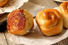 脆底蜂蜜小面包的做法