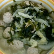 白菜海带丸子汤的做法