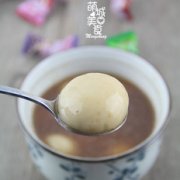 红糖花生汤圆的做法