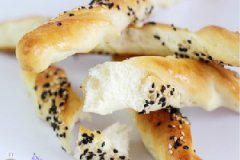 芝麻面包棒的家常做法