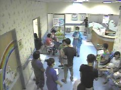 新生开学发烧多喝黄耆枸杞茶预防感染