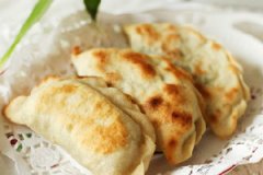 锅贴的制作方法的家常做法