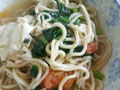 红花绿叶白玉条~西红柿菠菜热汤面的做法