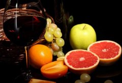 睡前喝红酒的好处和坏处?