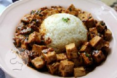 辣豆腐盖饭的家常做法