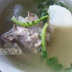 白萝卜排骨汤的做法