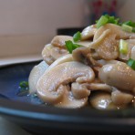 凉拌蘑菇