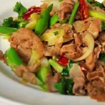 葱爆羊肉的做法