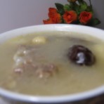 莲子牛尾汤的做法