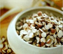 【红豆芡实粥】红豆芡实粥怎么做_豆芡实粥的功效