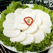 【凉拌白萝卜的做法】凉拌白萝卜的功效与作用_白萝卜的腌制方法